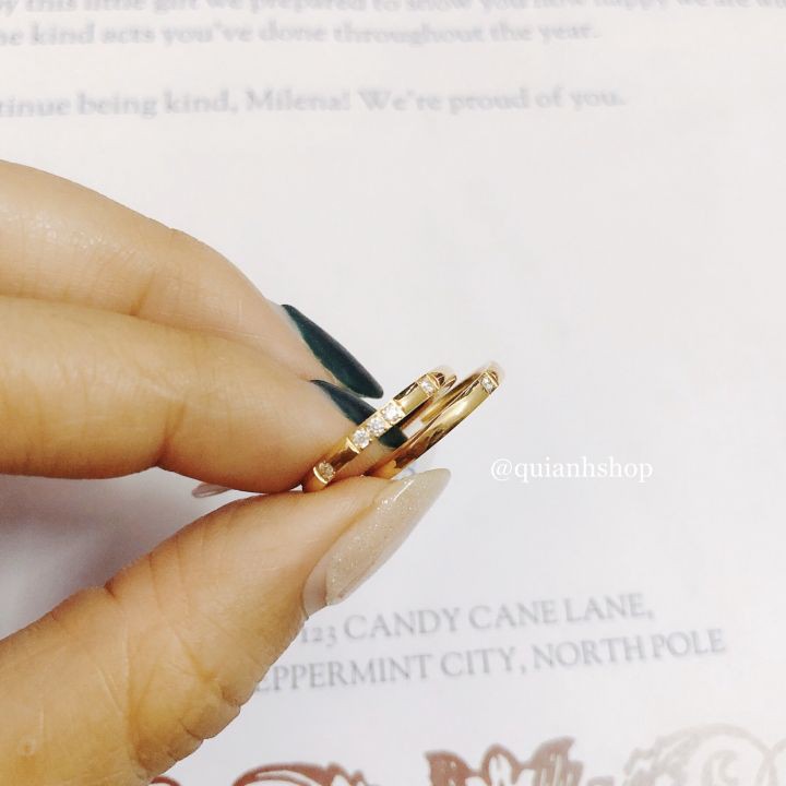 Nhẫn Titan - Nhẫn Titan Đính 5 Đá Màu Vàng