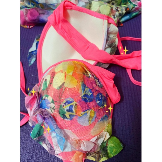 Bộ Đồ Bơi Ba Mảnh Dáng Ôm Thời Trang Mùa Xuân Cho Nữ