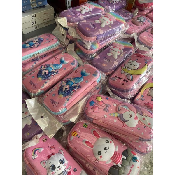 Hộp bút nổi 3D cho bé trai bé gái in nhân vật hoạt hình công chúa siêu nhân