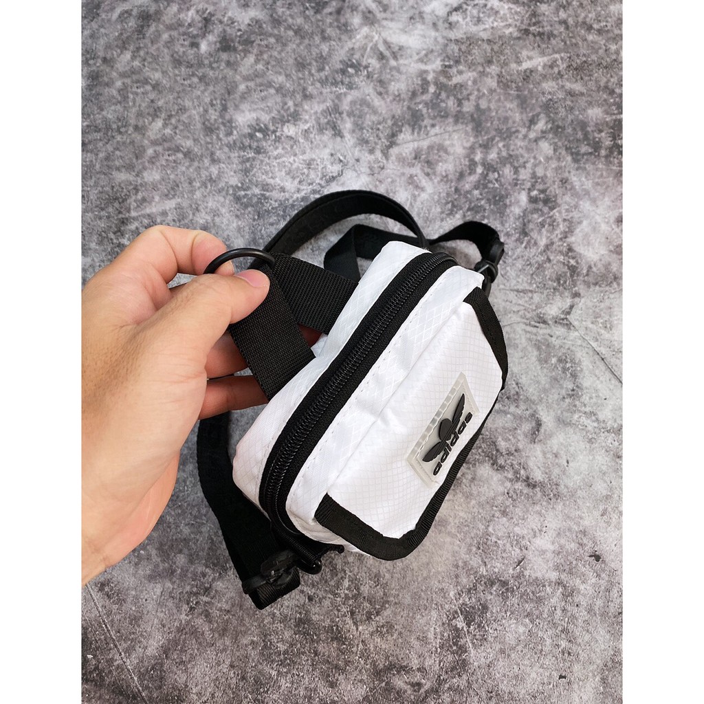 Túi Đeo Chéo Utility Festival Crossbody Bag Black/White B202