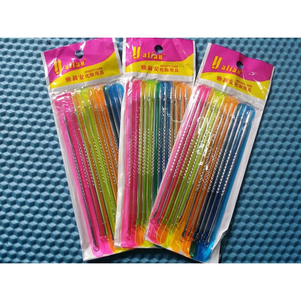 Vỉ que nặn mụn 12 cây ( giá rẻ)