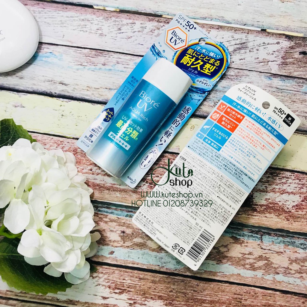 Gel chống nắng công nghệ màng nước Biore UV Aqua Rich Watery Gel SPF50 PA++++ 90ml