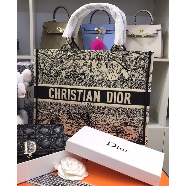 Thanh lý túi Dior - Trúc order