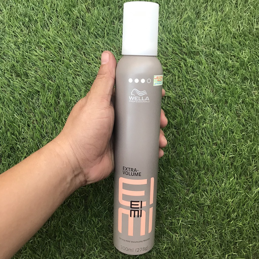 Mousse tạo độ phồng cho tóc Wella Extra Volume EIMI Strong Hold Volumizing 500ml