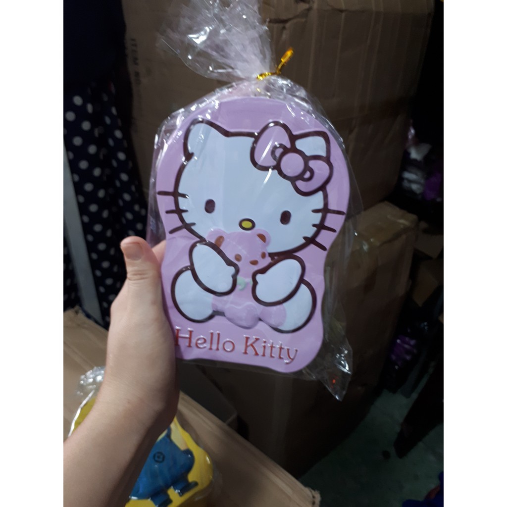 Ống heo tiết kiệm bằng sắt có khóa mini-Hình minion-kitty-nhện
