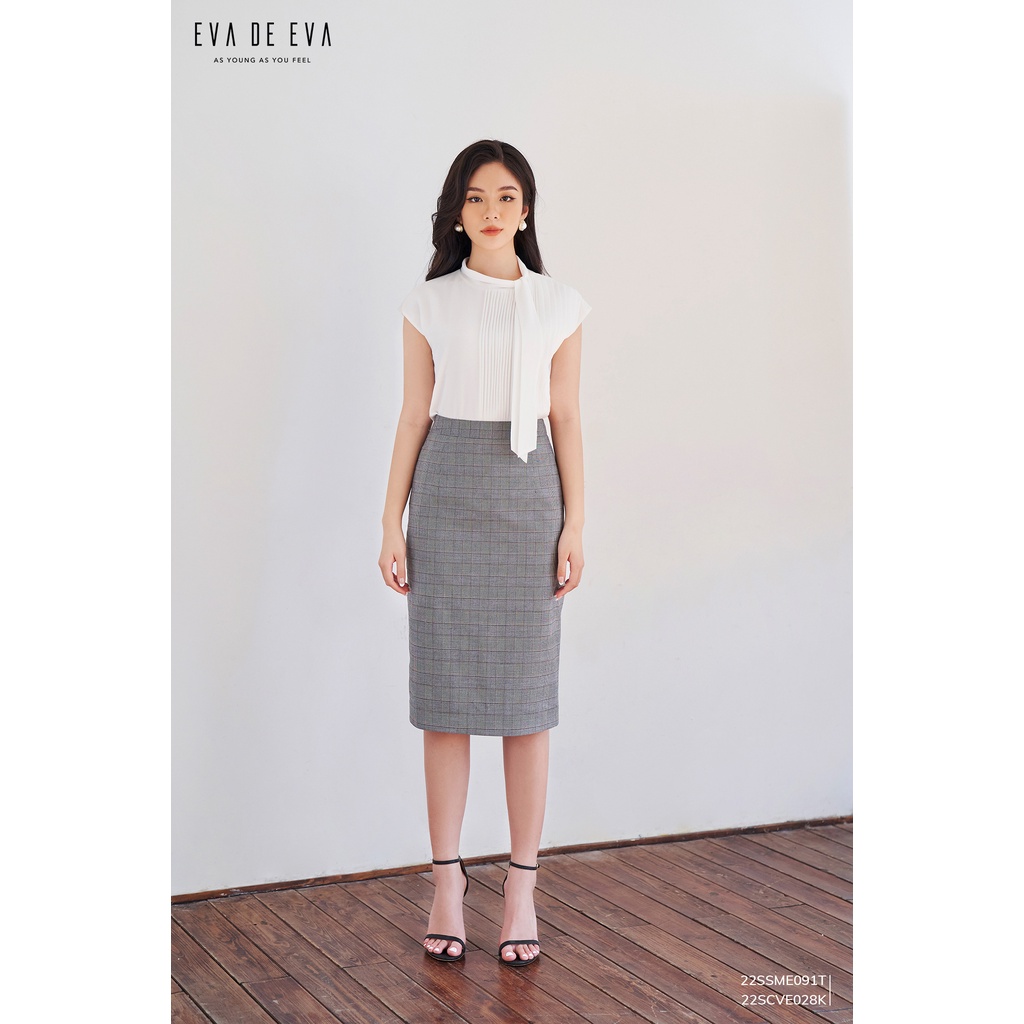 Chân váy bút chì kẻ công sở Eva de Eva 22SCVE028K