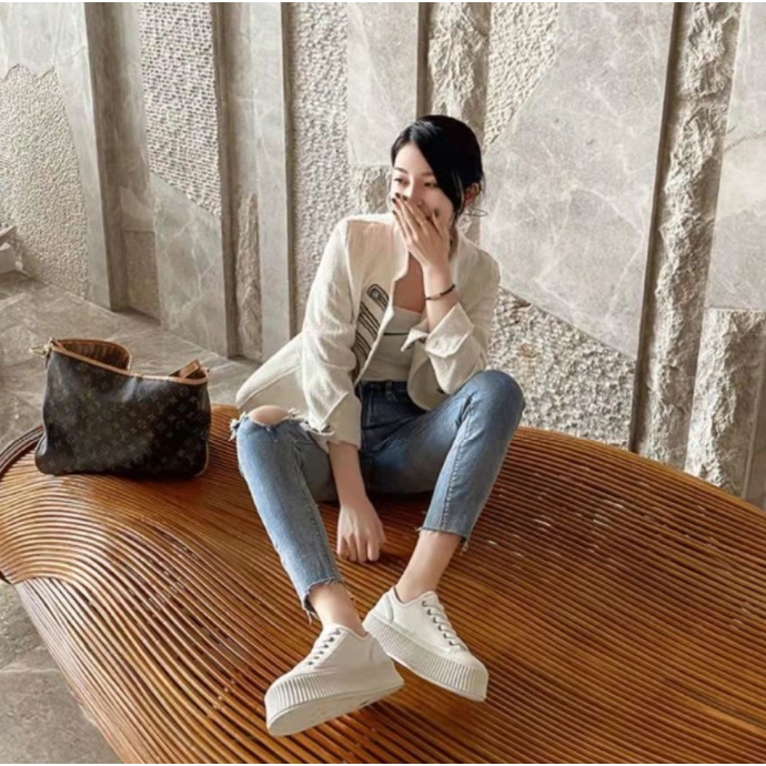 Hàng Có Sẵn Giày Canvas Đế Dày Phong Cách Mới Mùa Hè Bán Chạy Dễ Phối Đồ Có Hương Thơm Nhỏ Cho Nữ