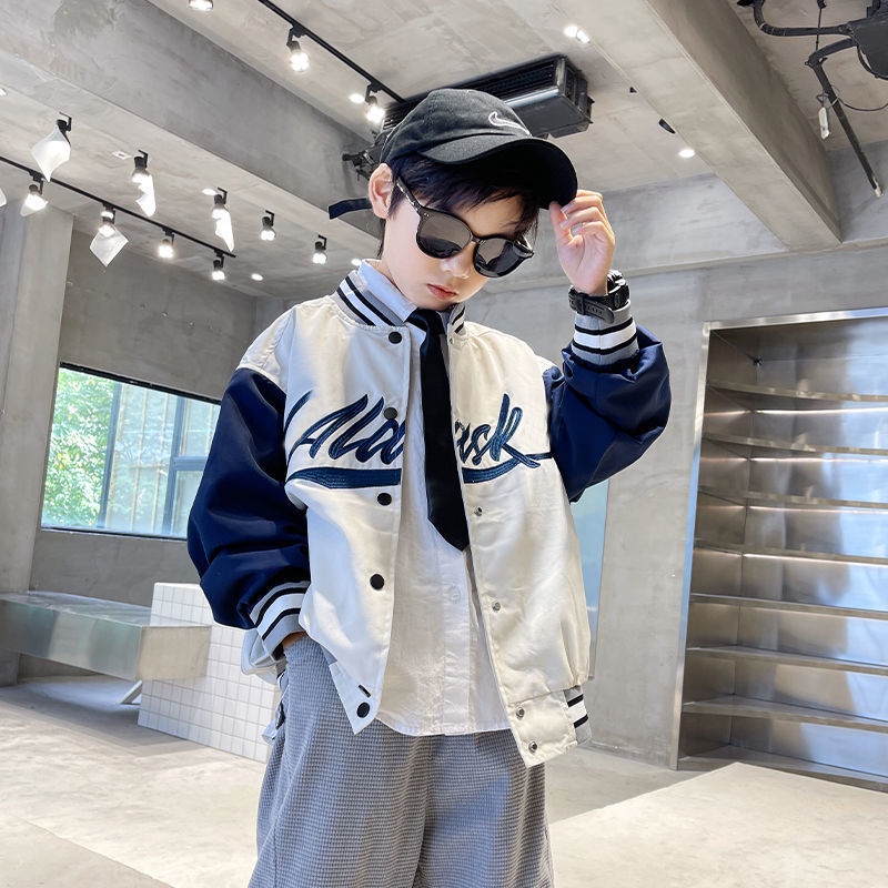 Áo khoác bomber bé trai bé gái size đại dù 2 lớp cho bé unisex in hình cá tính form 14 43kg HD247 0318 D