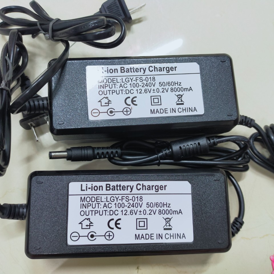 Sạc pin lithium 12,6V 5A