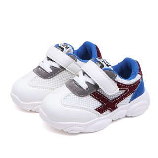 Giày sneaker thể thao cho bé trai