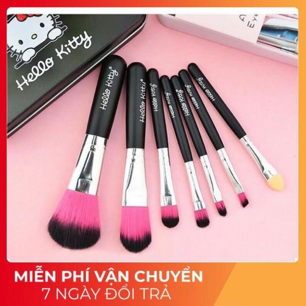 [FREESHIP] Set cọ trang điểm Kitty 7 món kèm hộp nhôm