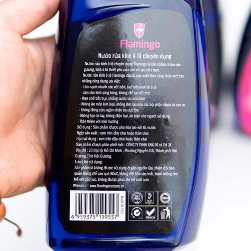 Nước rửa kính đậm đặc Flamingo F032 500ml làm sạch vết bẩn trên bề mặt kính