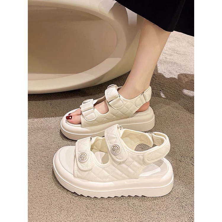 Sandal nữ quai tràm đế răng cưa siêu hót