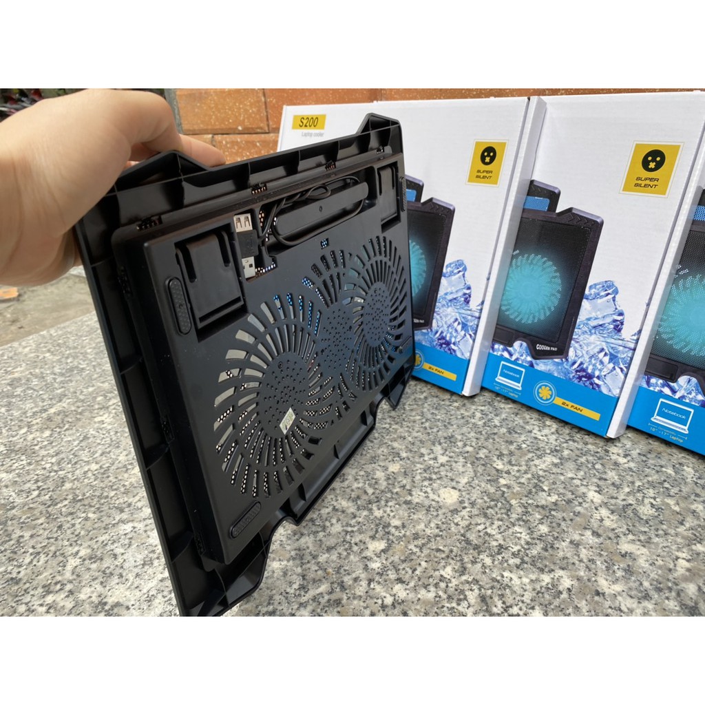 Đế Tản Nhiệt Quạt tản nhiệt Laptop Cooler S200 Pad 2 Quạt lớn, Đèn Led, Từ 12"-17 Inch