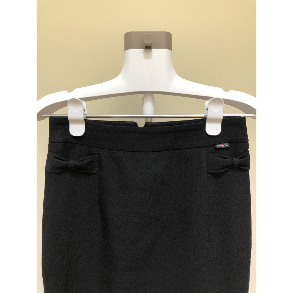 Chân váy Eva de eva size S tặng mgg 10k