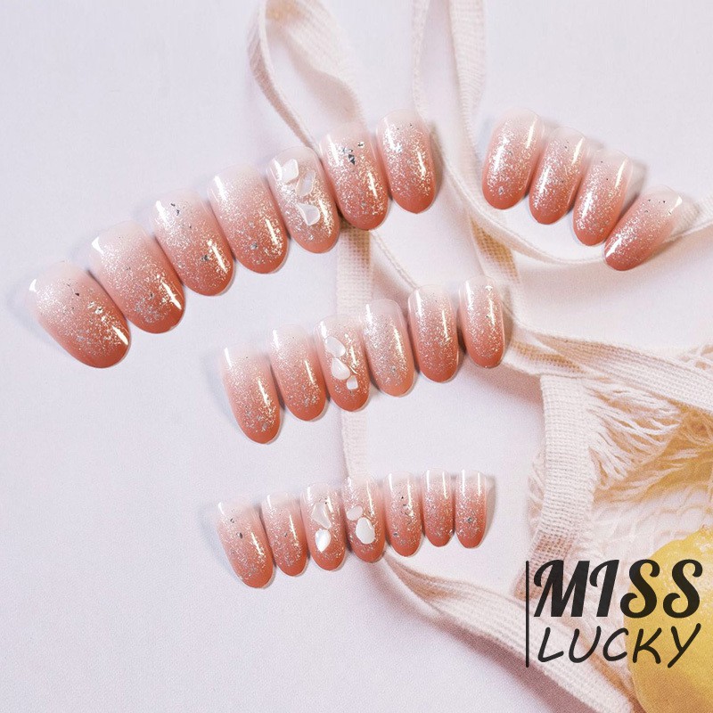 Set 24 Móng Tay Giả Thời Trang Thanh Tú Cho Nữ