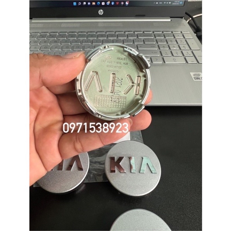 Logo chụp mâm, lazang bánh xe ô tô KIA SOLUTO Kích thước 54MM xịn chính hãng52960-H7100