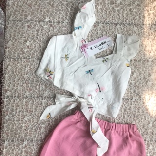Bộ áo croptop kiểu quần lửng ống rộng cho bé gái