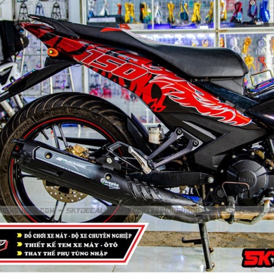 Gía sốc tem trùm xe exciter 150 đen đỏ lion  độ thiết kế team dán phủ decal xe máy giá rẻ đẹp