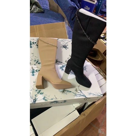 giày boots nữ bốt cổ cao gót vuông 9cm quai dây xích gối da mềm cao cấp (fullbox loại 1)