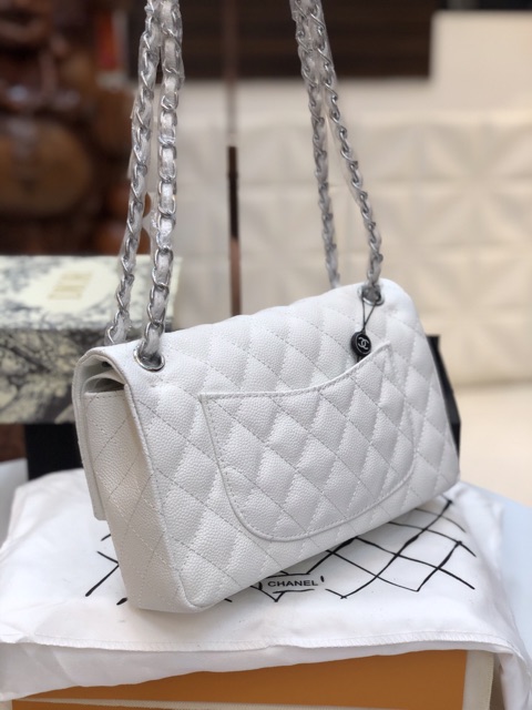Túi classic super da dê màu trắng size 26cm