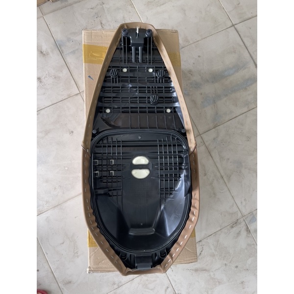 Yên Future Led đời 2018 đến 2022 màu xám, màu đen, màu nâu