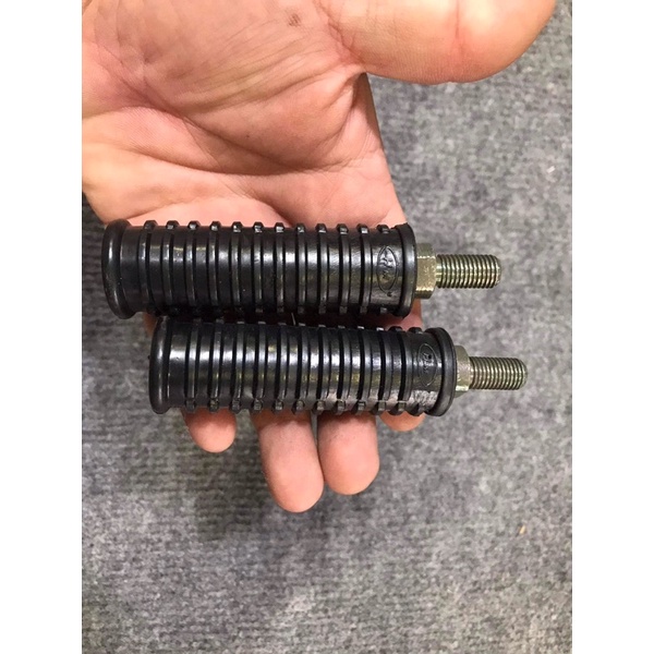 Gác chân 67 giả zin