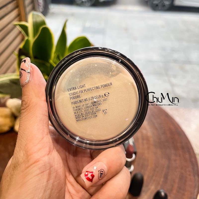 Phấn Phủ Bột Kiểm Dầu MAC Studio Fix Perfecting Powder Poudre 8g