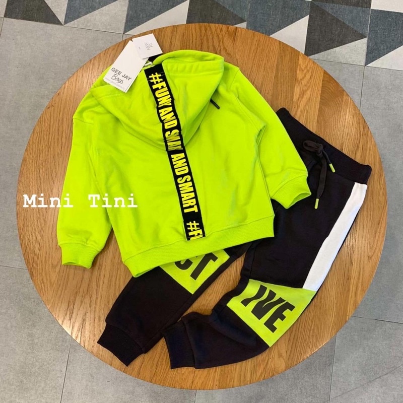 Bộ nỉ xanh neon dư xịn bé trai 3-8y