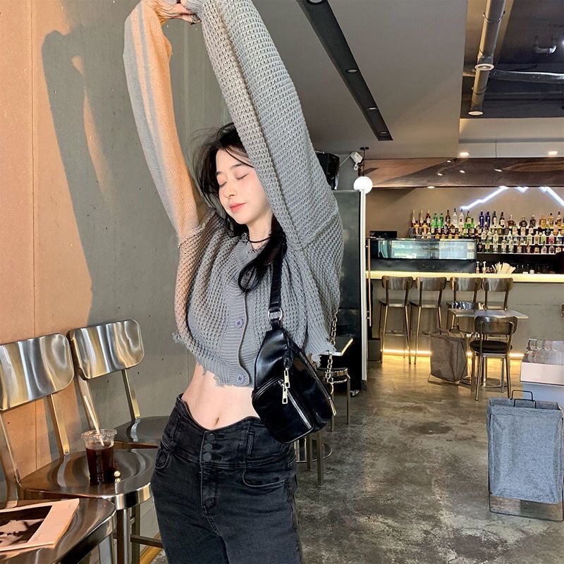 Áo len nữ dài tay dáng croptop, Áo cardigan dáng ngắn thiết kế tua rua phong cách trẻ trung