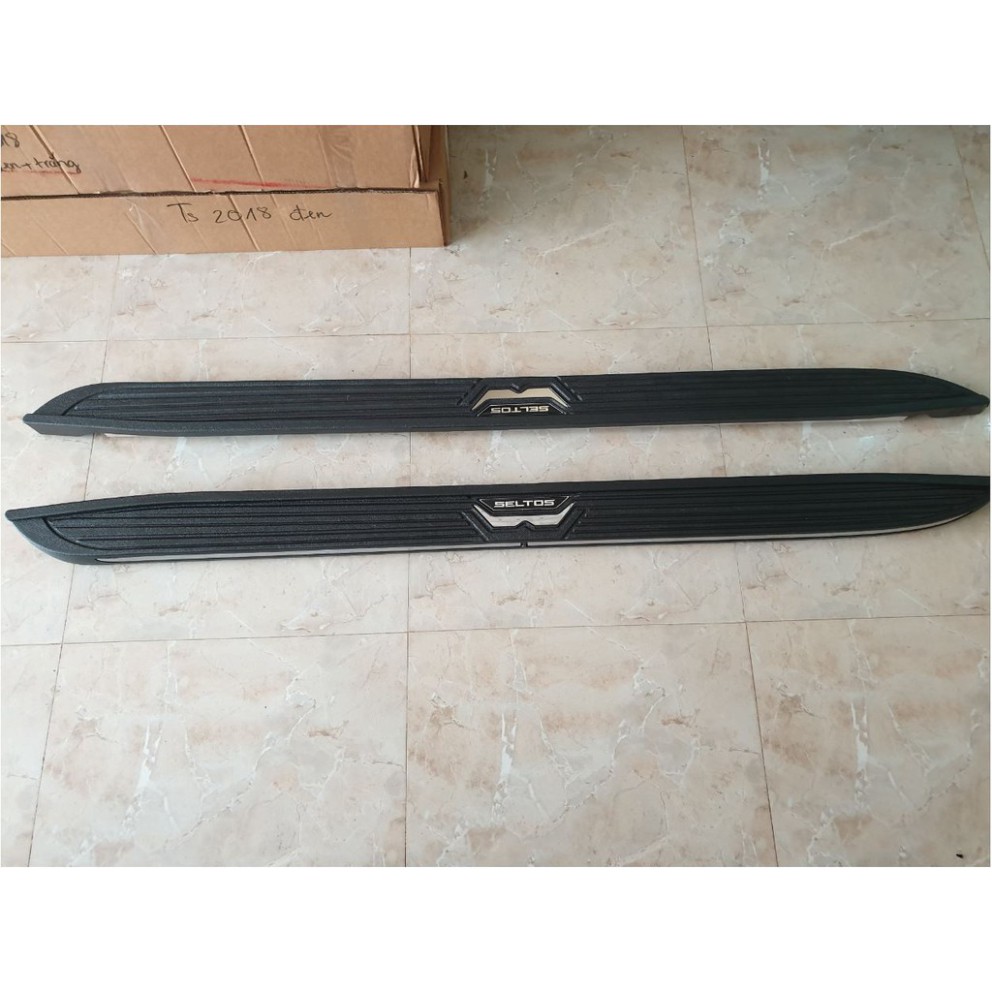 Bậc bệ lên xuống, bậc bước chân Kia Seltos 2020+