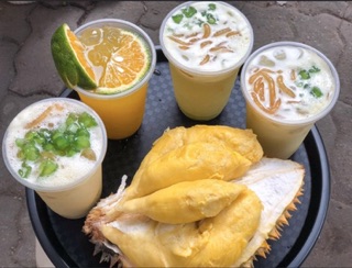 Combo 50 cốc nhựa kèm nắp