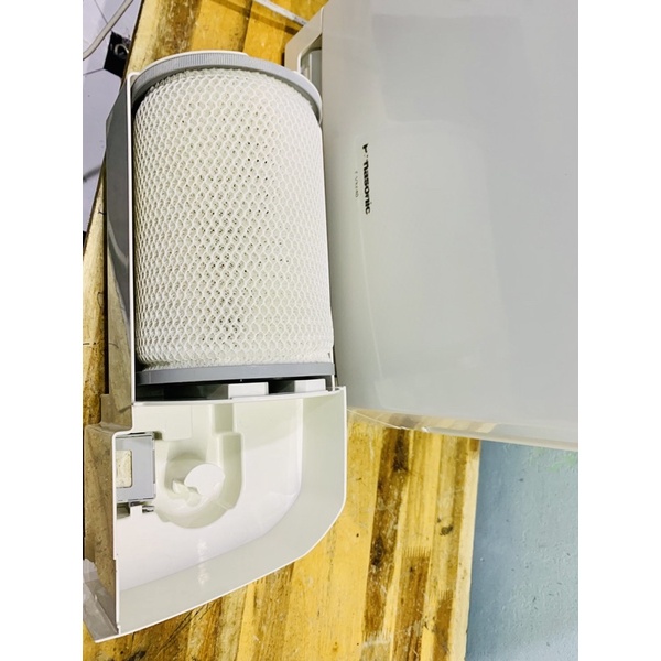 Máy lọc không khí tạo ẩm Panasonic F-VXE40-VXD40 🇯🇵🇻🇳