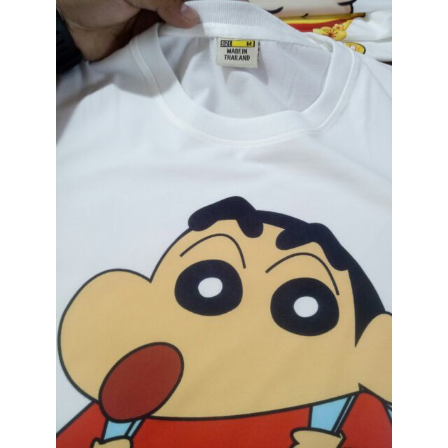 Áo thun bé trai in hình Shin Cậu Bé Bút Chì in tại shop