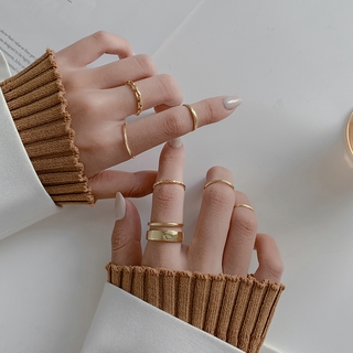 Nhẫn Nữ Kiểu Dáng Đơn Giản Sang Trọng
