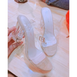 Sandal quai trong 9p