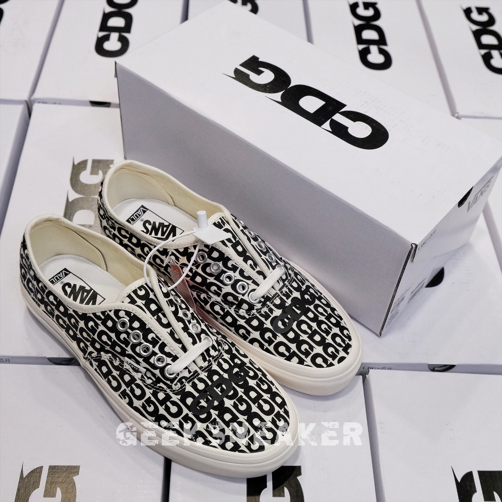 [GeekSneaker]  Giày cổ thấp -  Vans CDG '' Comme des Garçons x OG Authentic LX 'CDG Print Blanc De Blan ''