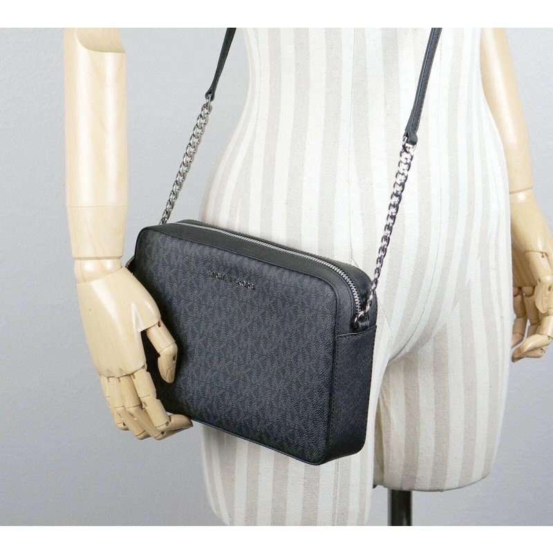 Túi Michael Kors Jet Set Item size 24