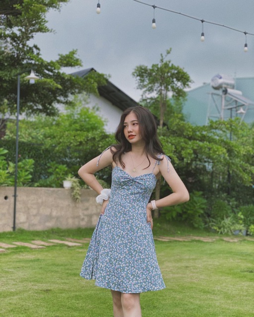 Đầm 2 dây nơ hoa