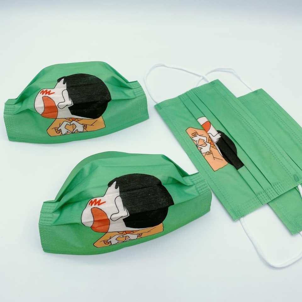 HỘP 50 CÁIKhẩu trang in hình Shin, Siêu anh hùng, Kitty đủ size trẻ em và người lớn
