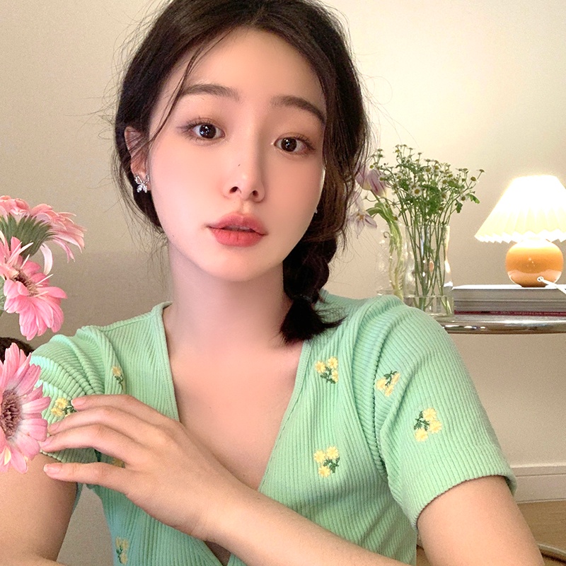 Bông Tai Bạc Hình Bướm Rỗng Đơn Giản Dành Cho Nữ