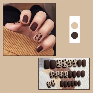 Set 24 Móng Tay Giả Kèm Keo Dán