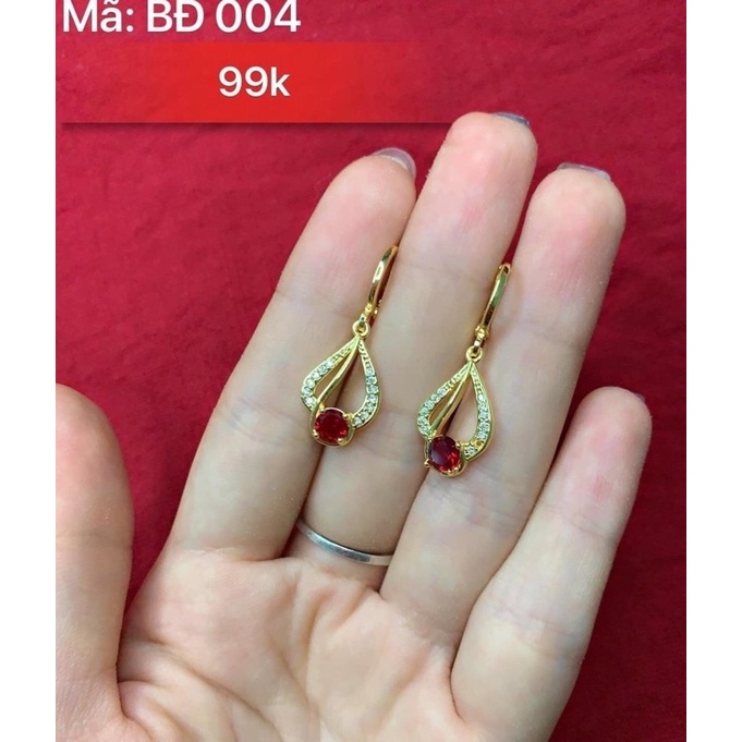 bông tai mạ vàng