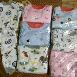 Combo 3 bộ nỉ bông. 180k