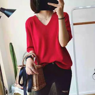Áo len thu cổ V