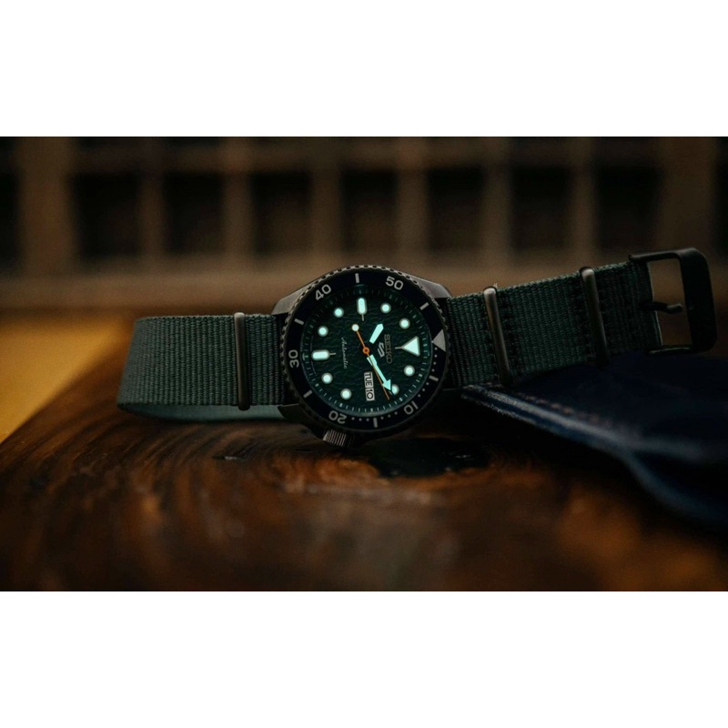 ĐỒNG HỒ NAM CHÍNH HÃNG Seiko SRPD77K1 Automatic