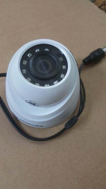 Rẻ nhất shopee - Camera Kbvision 1004c4 xả hàng