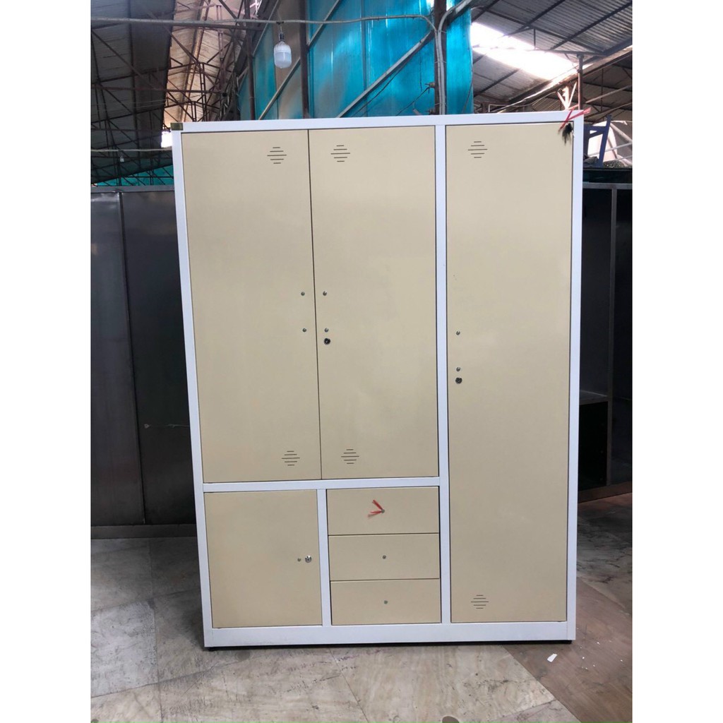 Tủ quần áo sắt sơn tĩnh điện Hưng Việt TQA3CC