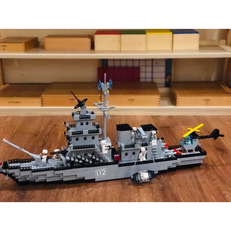 Bộ Xếp Hình Tàu Chiến Qman 112 Gần 1000 Chi Tiết