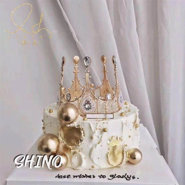 Vương miện trắng 10cm